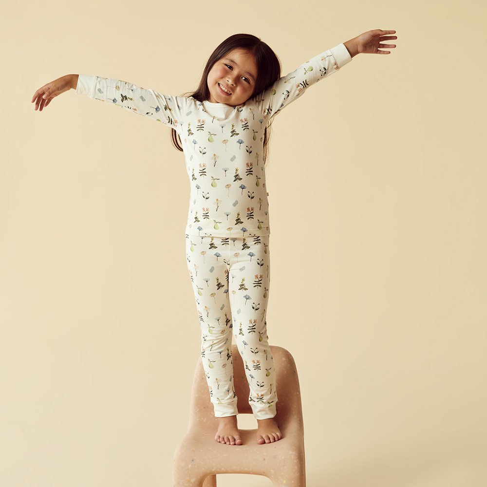  Wilson and Frenchy Organic Long Sleeved Pyjamas Petit Garden ウィルソン アンド フレンチー 長袖パジャマ（プチガーデン）