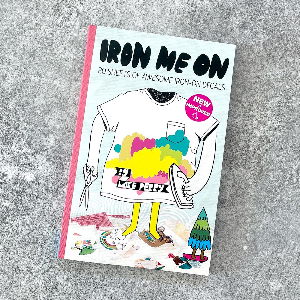 CHRONICLE BOOKS IRON ME ON　アイロン ミー オン アイロンプリント